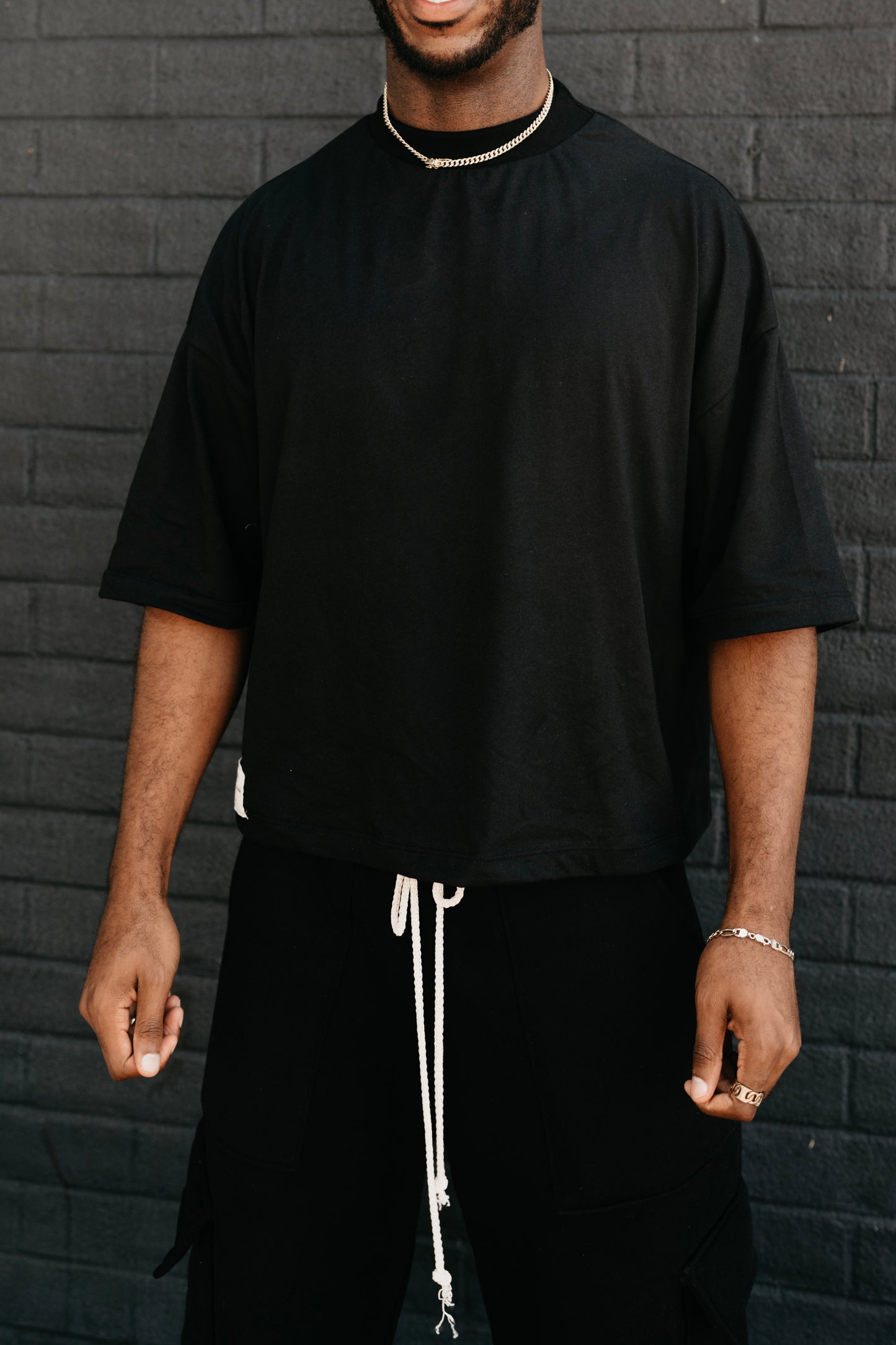 Lightweight Boxy Cropped Tee - Black