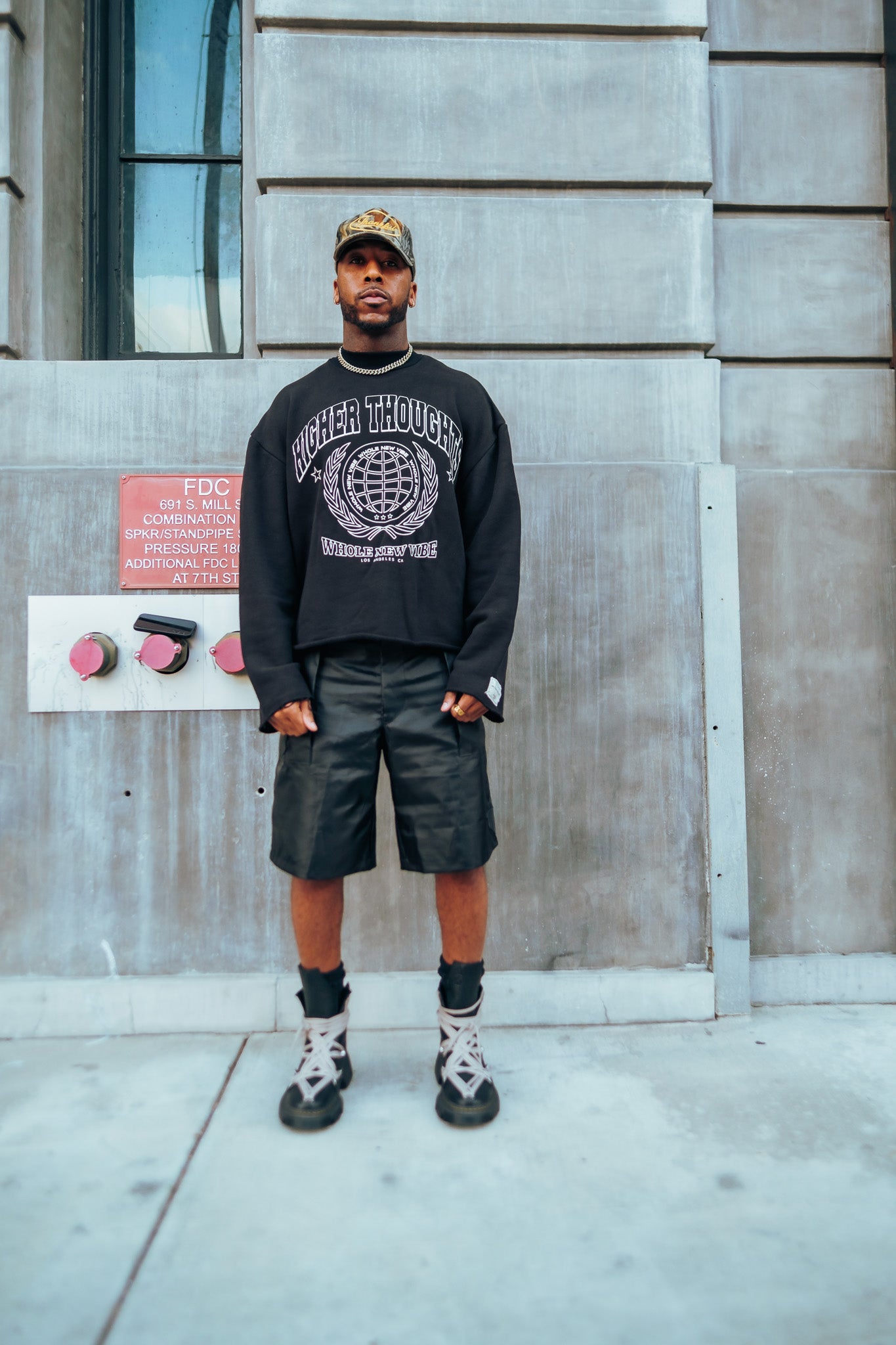 Oversized Crewneck Sweatshirt- Black