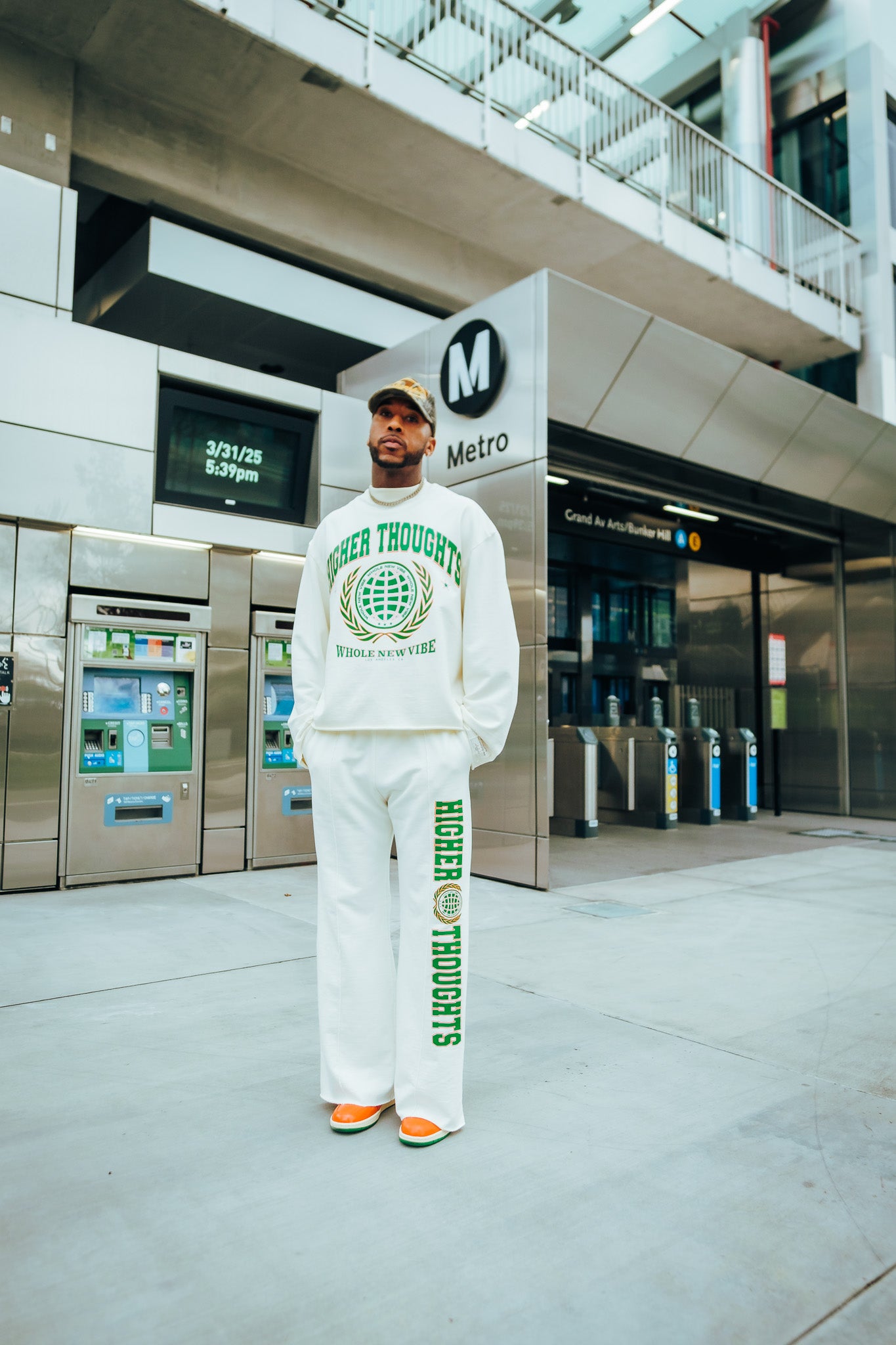 Oversized Crewneck Sweatshirt- Cream/ Off White