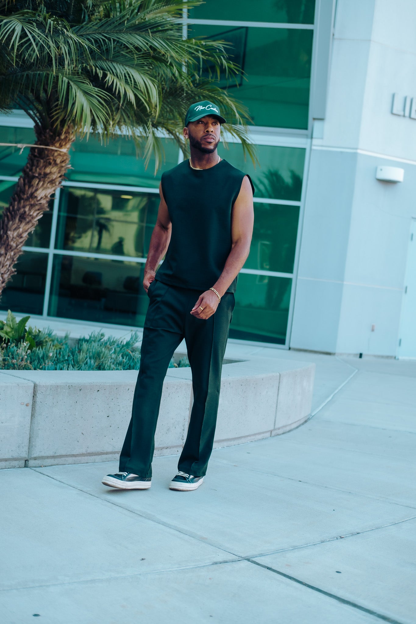 Slim Elevated Jogger - Hunter Green