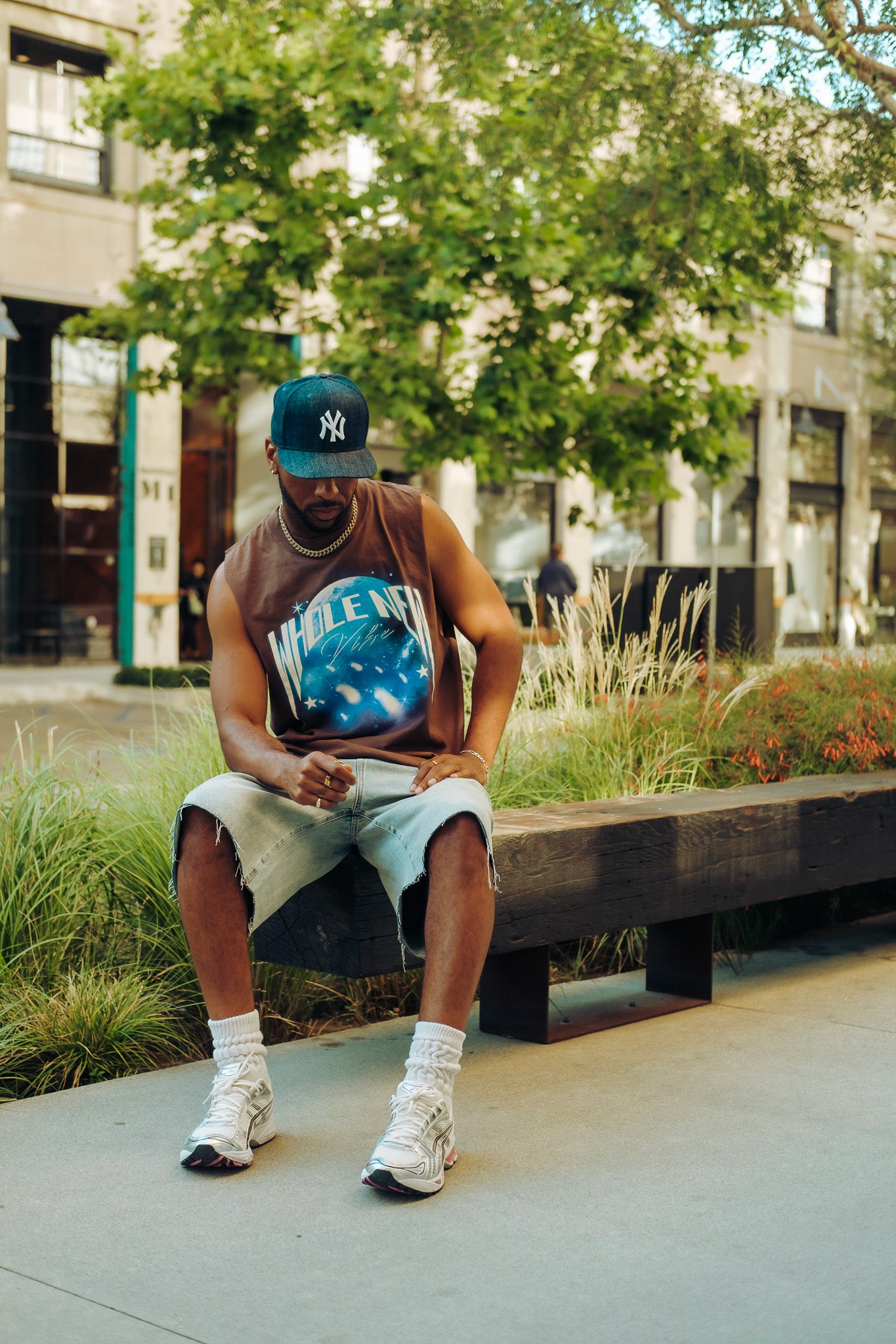 Brown Globe Graphic Tank