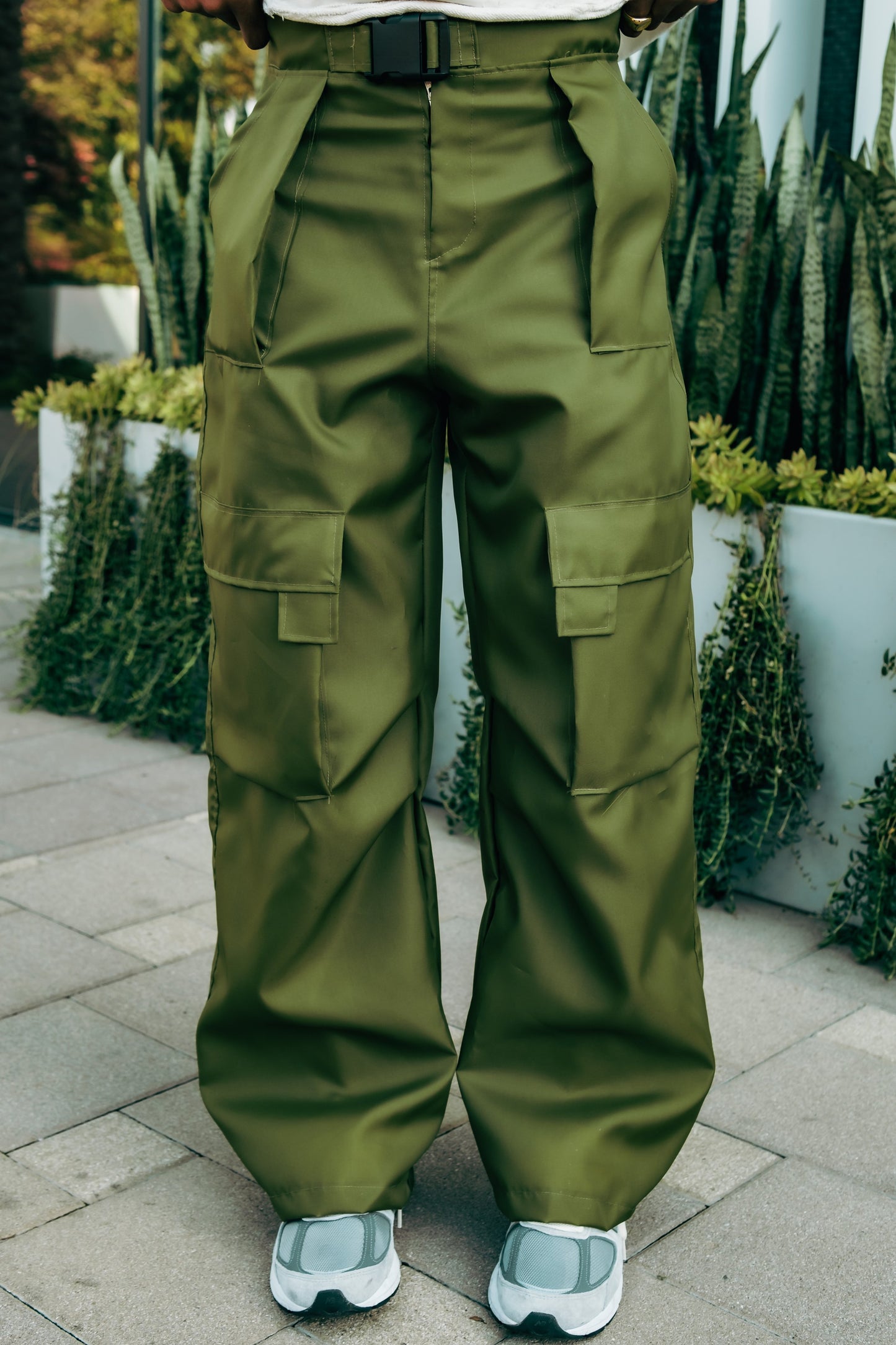 Heavy Nylon Cargo -Olive