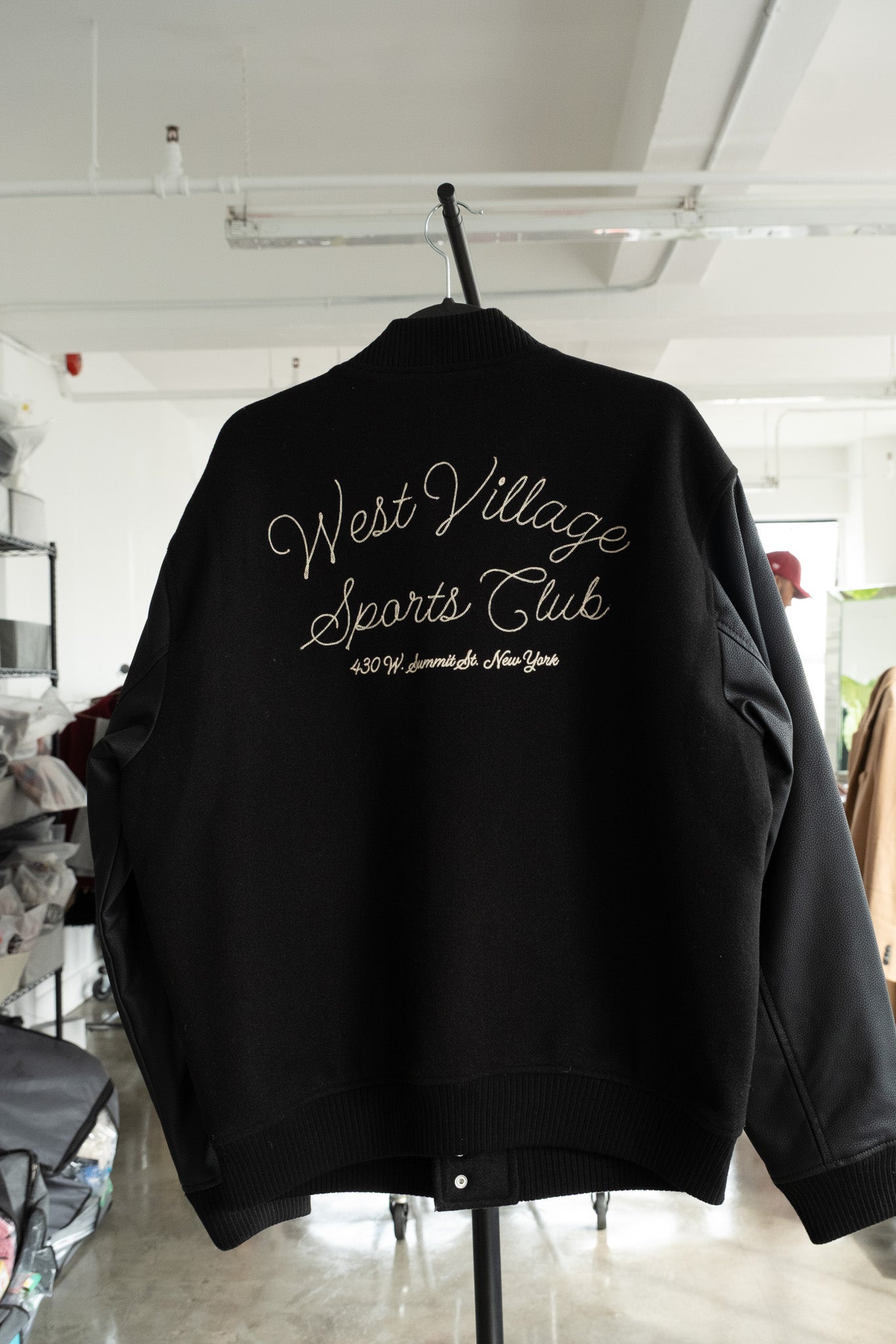 A&F black bomber jacket- Sz L