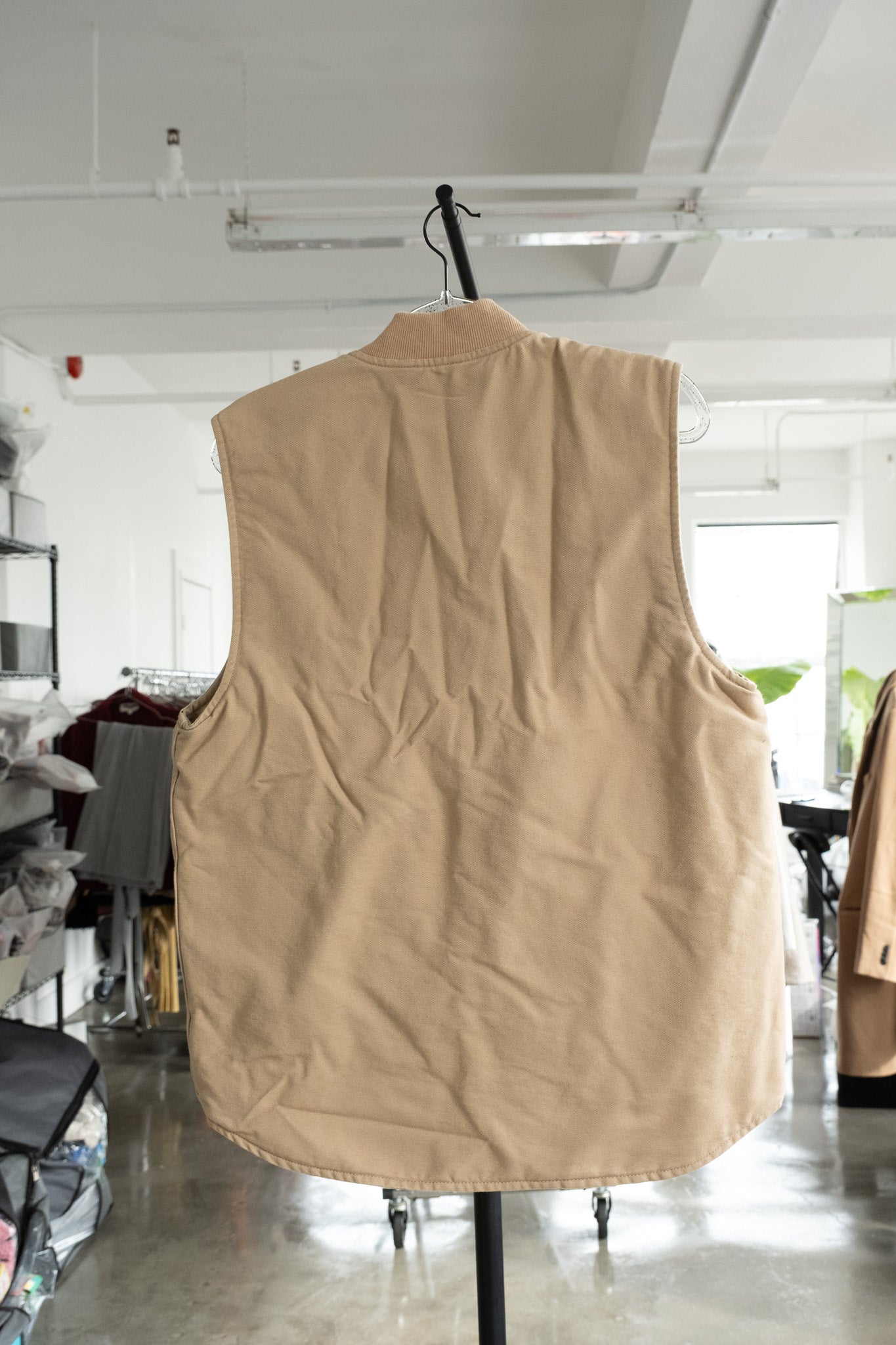Carhartt beige vest- L (New)