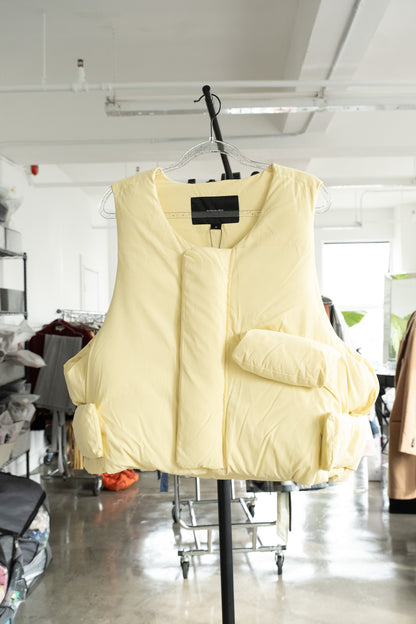 Entire studio  yellow puffer vest - M