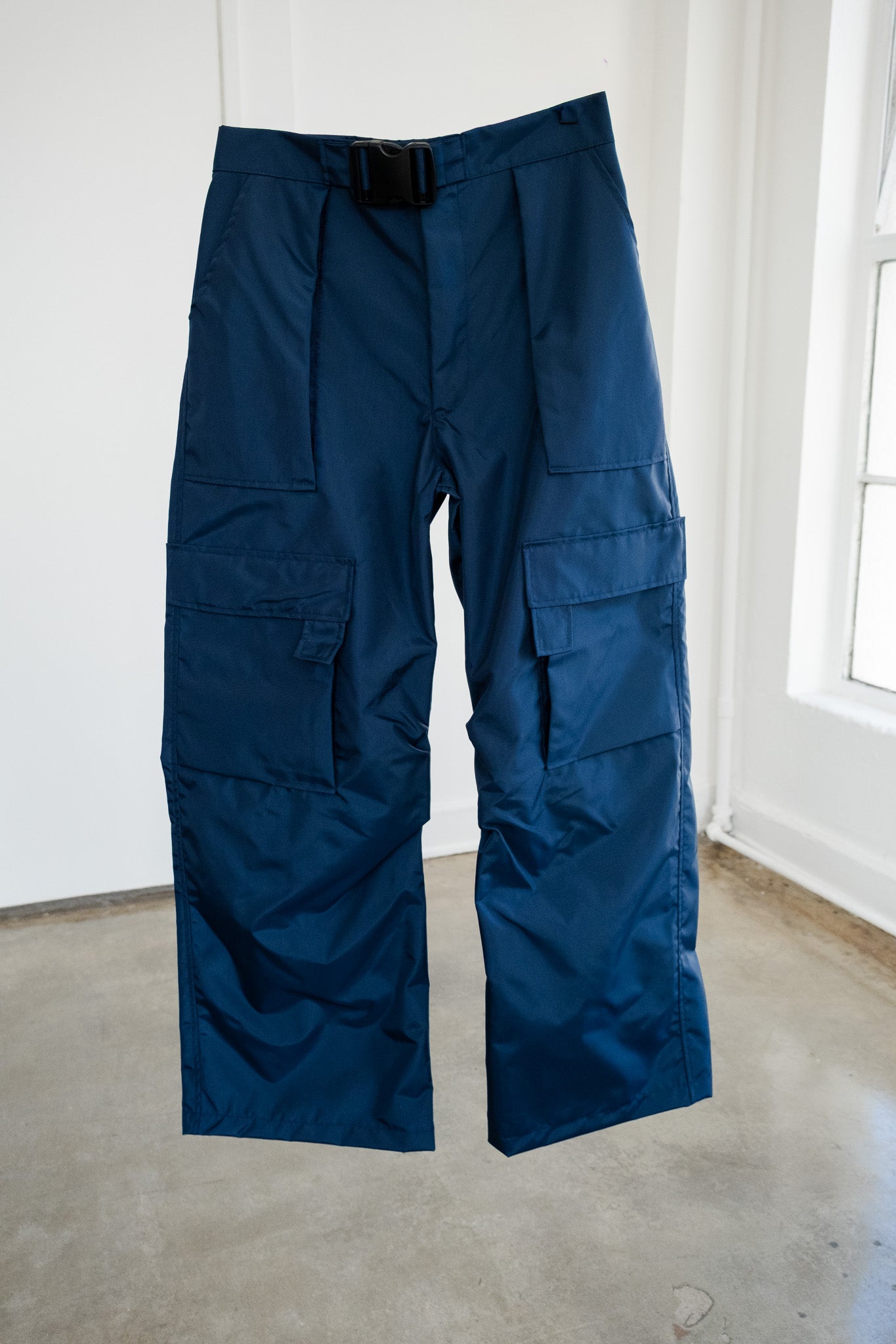 Heavy Nylon Cargo -Navy (limited)