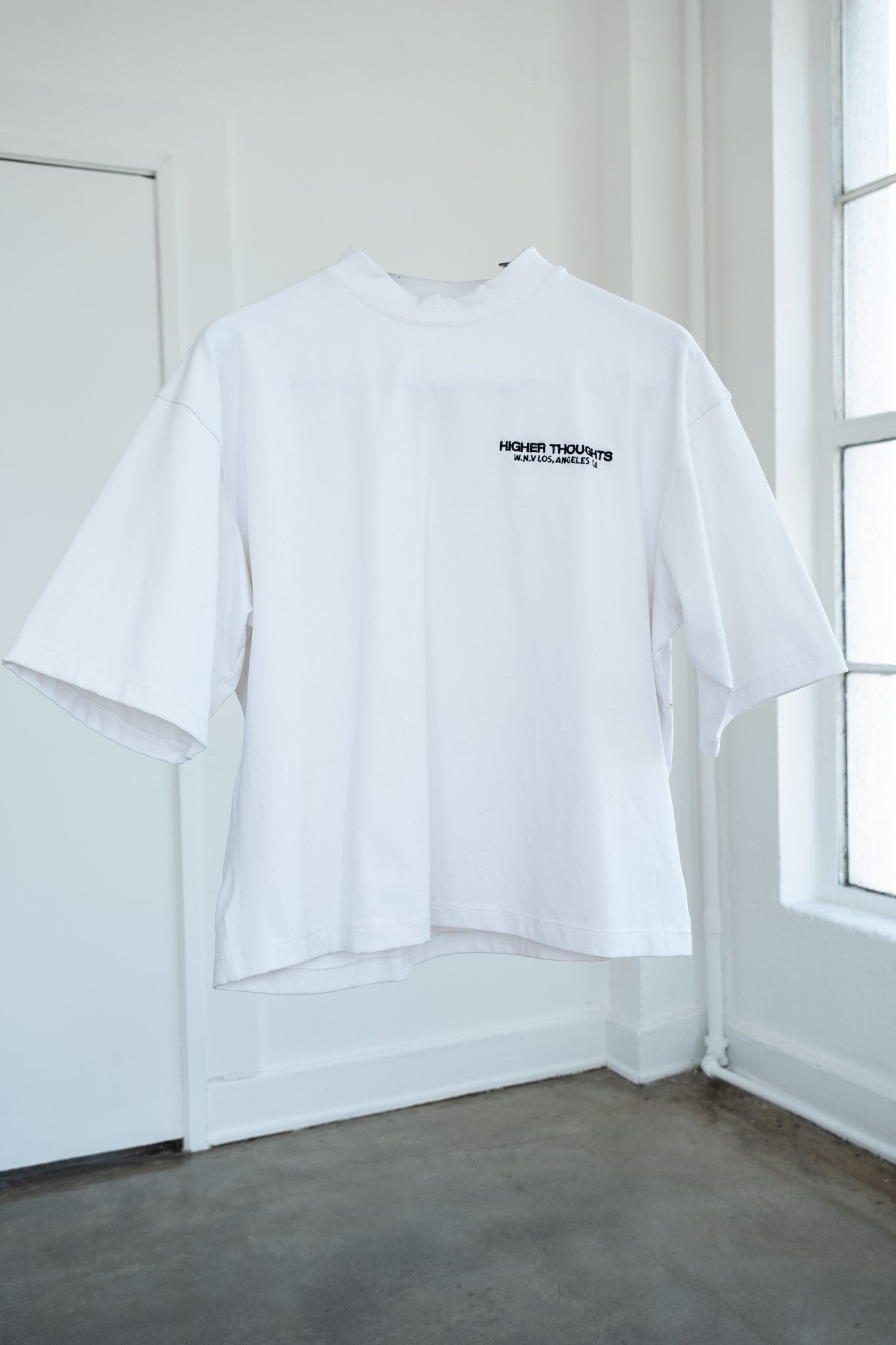 higher thoughts sample graphic tee- M