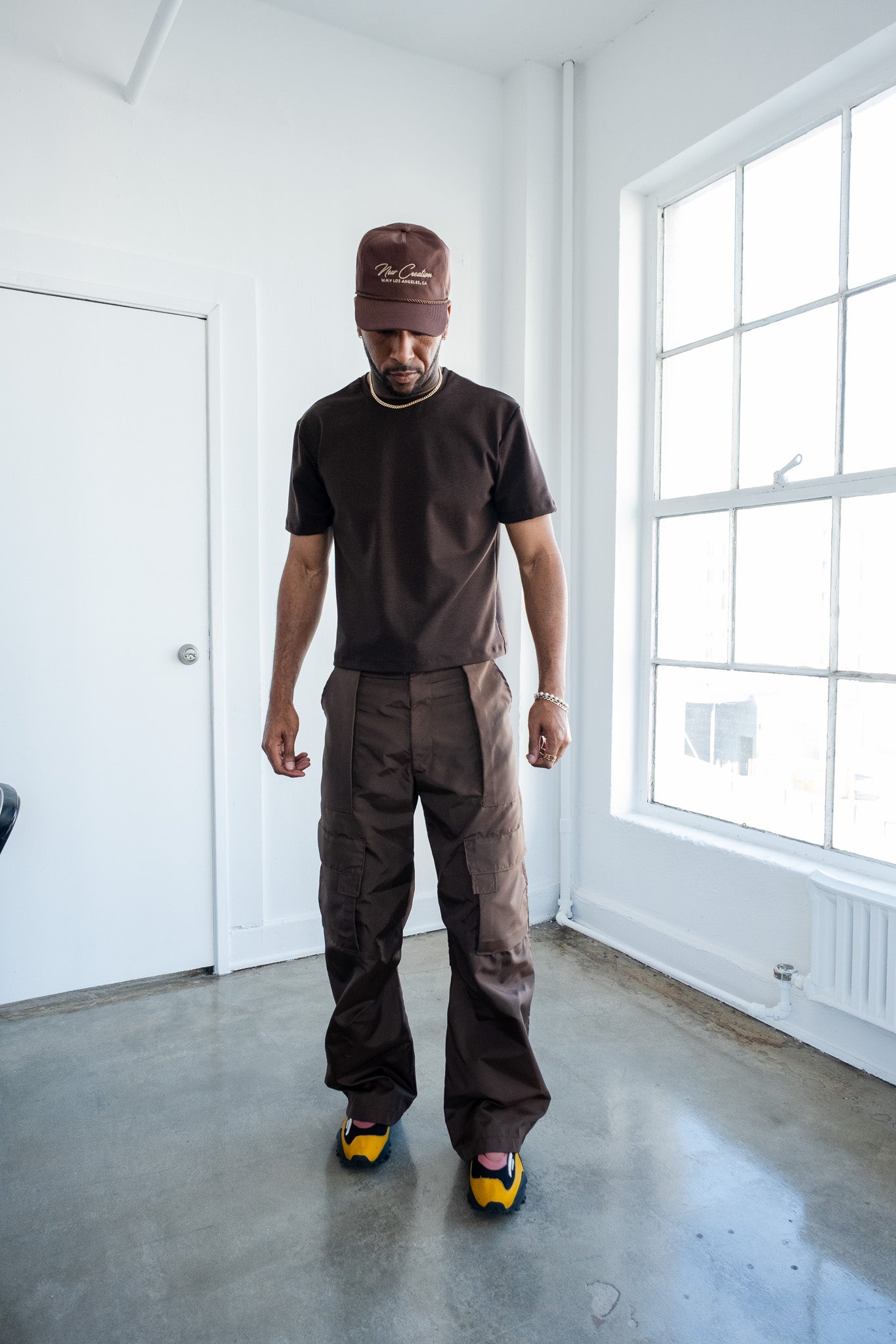 Slim Cropped Tee - Brown