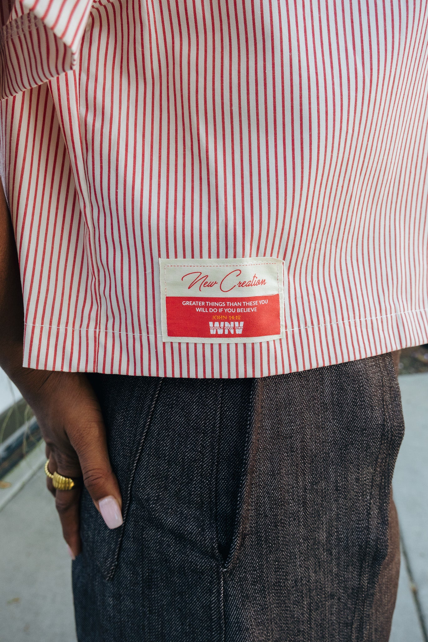 WMN Red Stripe Button Up (Light weight)